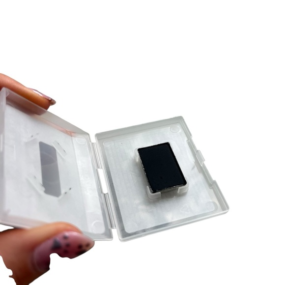 Mary Kay Mineral Eye Color Eyeshadow Coal Black Matte 013026 .05 OZ. Lightweight - Picture 4 of 5